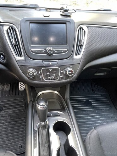 Chevrolet Malibu 2017, 241,402 km - 1.5 l - Sumqayıt