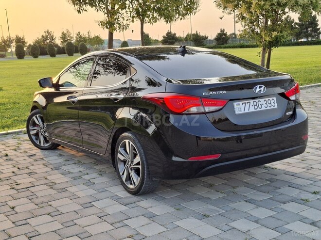 Hyundai Elantra 2015, 101,000 km - 1.8 l - Bakı