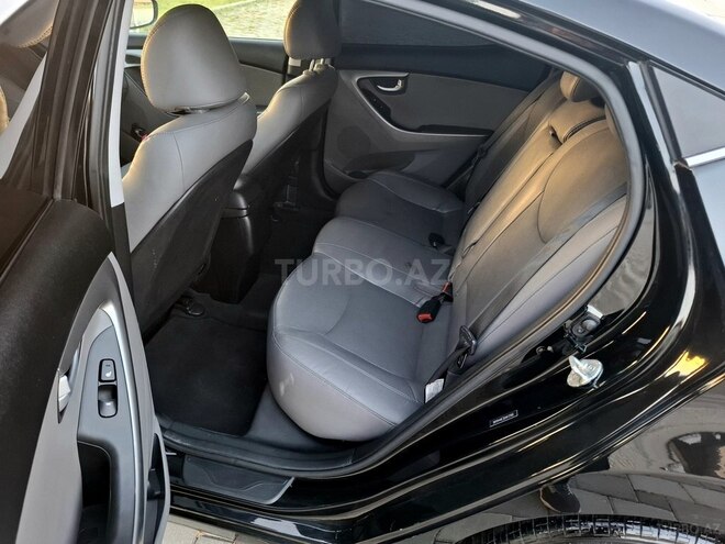 Hyundai Elantra 2015, 101,000 km - 1.8 l - Bakı