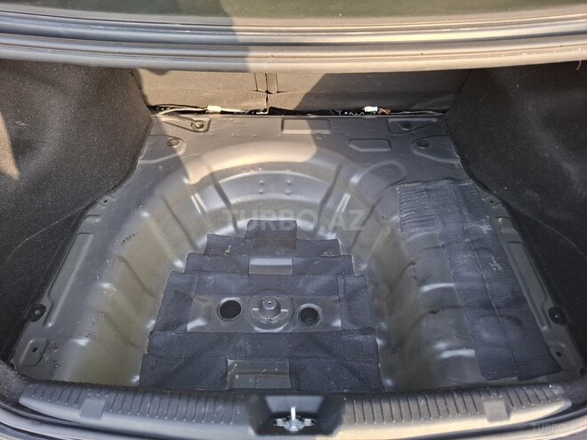 Hyundai Elantra 2015, 101,000 km - 1.8 l - Bakı
