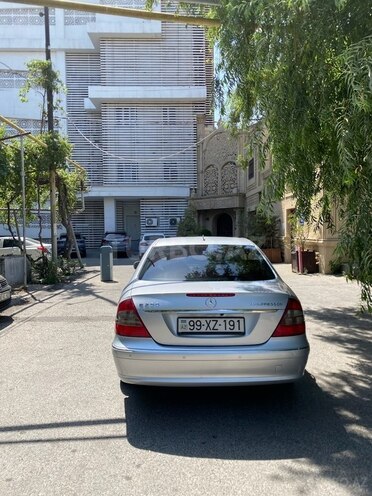 Mercedes E 200 2008, 146,803 km - 1.8 l - Bakı