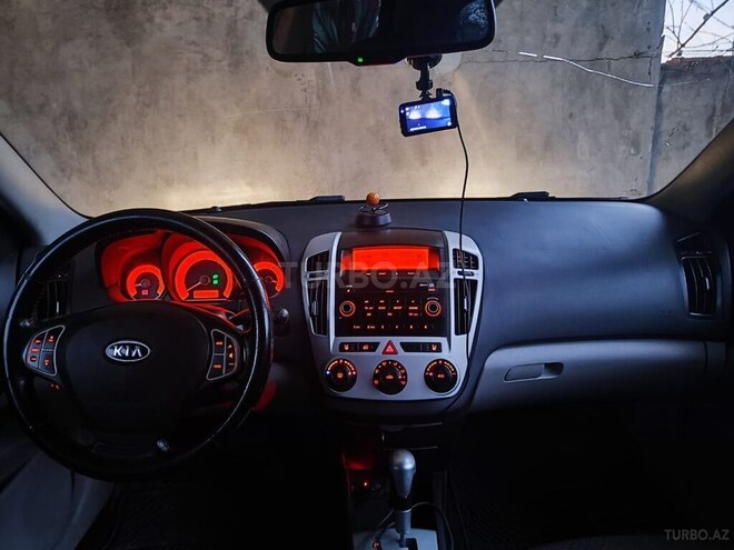 Kia Ceed 2007, 345,000 km - 1.6 l - Zaqatala