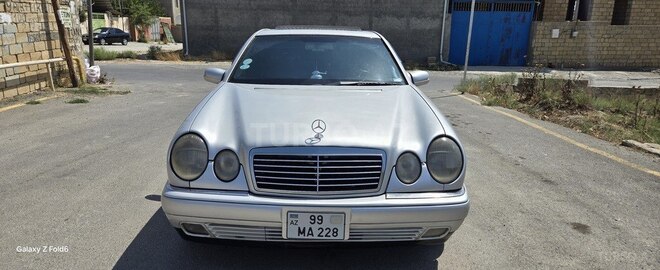 Mercedes E 280 2006, 270,000 km - 3.0 l - Bakı