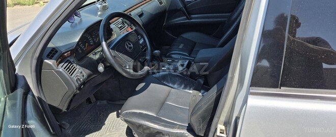 Mercedes E 280 2006, 270,000 km - 3.0 l - Bakı