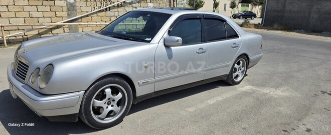 Mercedes E 280 2006, 270,000 km - 3.0 l - Bakı