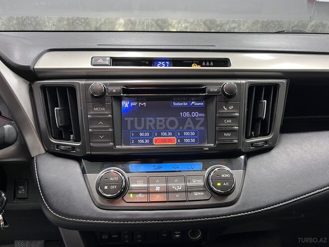 Toyota RAV4 2013, 182,000 km - 2.0 л - Bakı