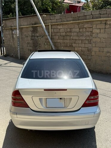Mercedes C 240 2002, 323,000 km - 2.6 l - Bakı