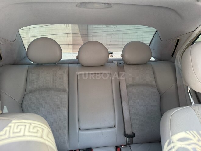 Mercedes C 240 2002, 323,000 km - 2.6 l - Bakı