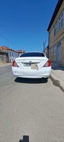 Nissan Sunny 2013, 198,700 km - 1.5 л - Quba