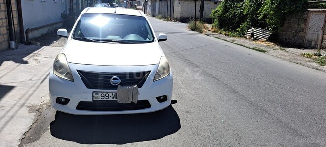 Nissan Sunny 2013, 198,700 km - 1.5 л - Quba