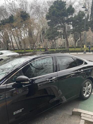 Ford Fusion (North America) 2015, 225,000 km - 2.0 л - Bakı