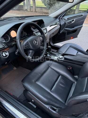 Mercedes E 200 2010, 290,000 km - 1.8 л - Gəncə