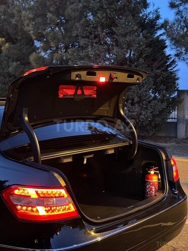 Mercedes E 200 2010, 290,000 km - 1.8 л - Gəncə