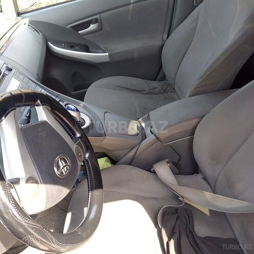 Toyota Prius 2011, 270,000 km - 1.8 l - Bakı