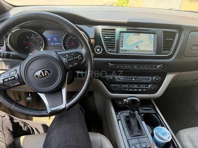 Kia Carnival 2016, 261,000 km - 2.2 l - Bakı