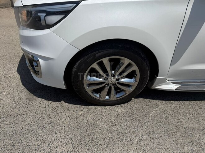 Kia Carnival 2016, 261,000 km - 2.2 l - Bakı