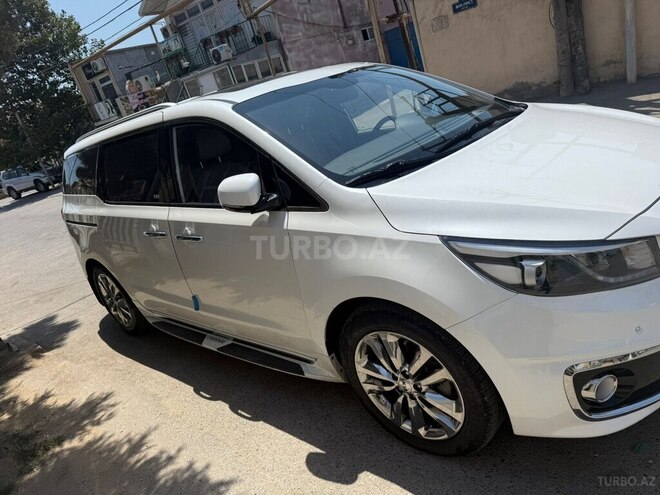 Kia Carnival 2016, 261,000 km - 2.2 l - Bakı