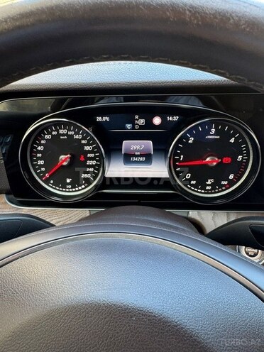 Mercedes E 220 d 2017, 135,000 km - 2.0 l - Bakı