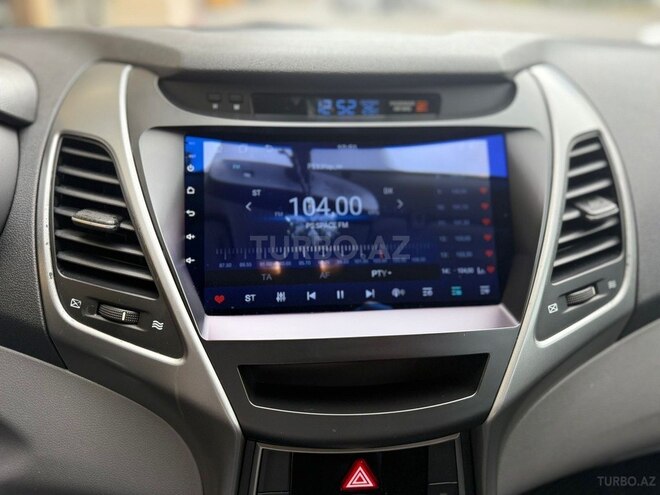 Hyundai Elantra 2015, 140,000 km - 1.8 l - Bakı