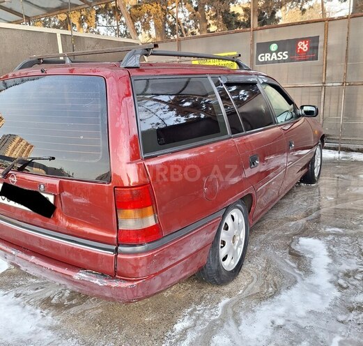 Opel Astra 1997, 200,000 km - 1.6 l - Astara