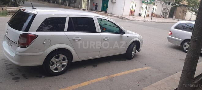 Opel Astra 2009, 244,356 km - 1.4 l - Hacıqabul