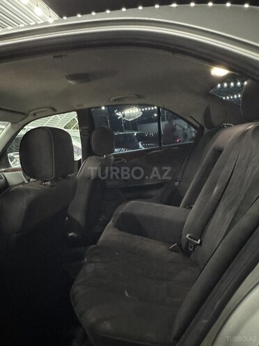Mercedes E 200 d 1999, 250,888 km - 2.2 l - Bərdə