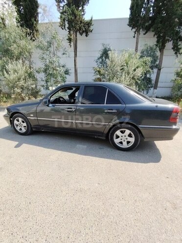Mercedes C 220 1994, 410,000 km - 2.2 l - Sabirabad