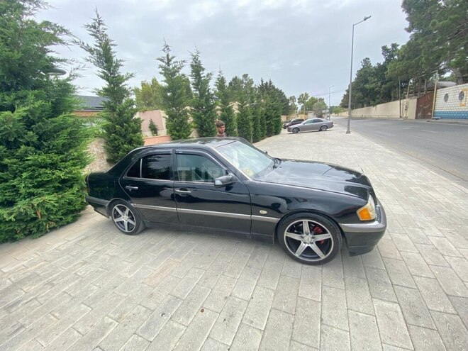 Mercedes C 180 1997, 202,000 km - 1.8 l - Bakı