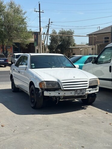 Mercedes C 220 1994, 300,000 km - 2.2 l - Bakı