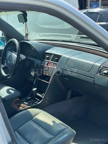 Mercedes C 220 1994, 300,000 km - 2.2 l - Bakı