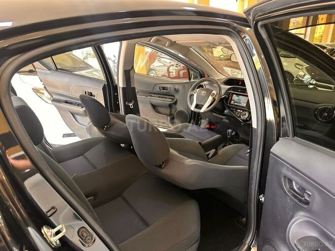 Toyota Aqua 2016, 58,000 km - 1.5 l - Sumqayıt