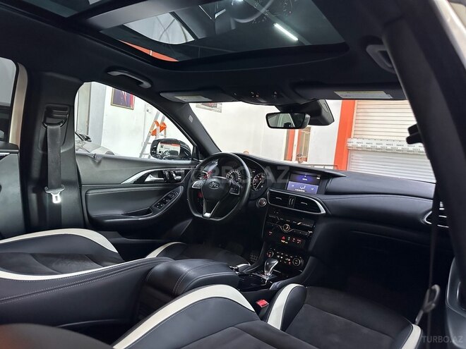 Infiniti Q30 2018, 55,600 km - 1.6 l - Bakı