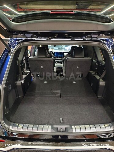Lexus TX 500h-17