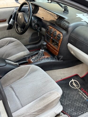 Opel Omega 1996, 276,000 km - 2.0 l - Gəncə