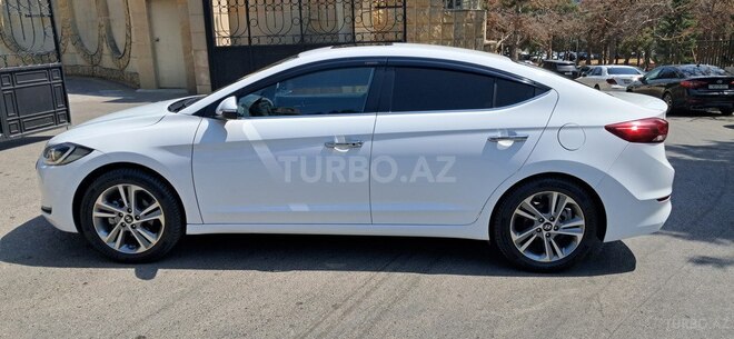 Hyundai Elantra 2017, 164,250 km - 2.0 l - Bakı
