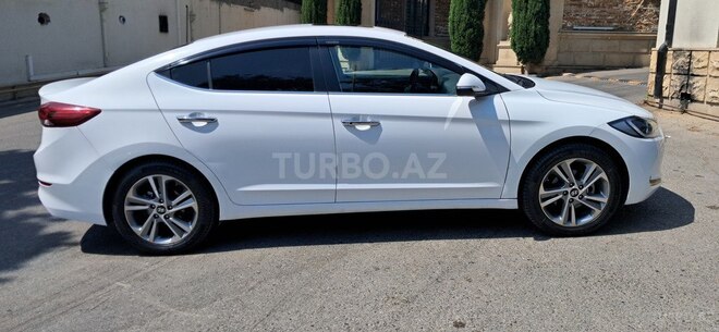 Hyundai Elantra 2017, 164,250 km - 2.0 l - Bakı