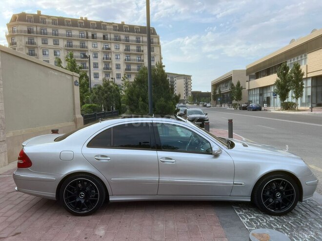 Mercedes E 320 2002, 175,000 km - 3.2 l - Bakı