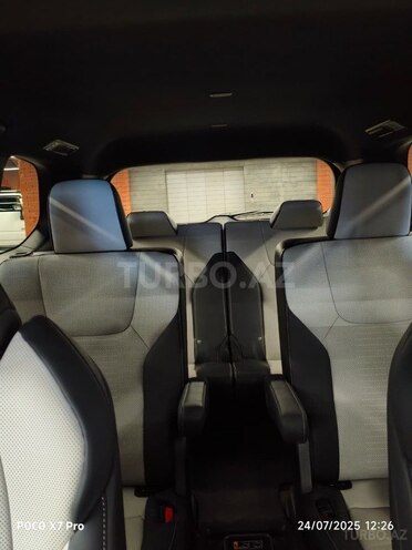 Lexus TX 500h-31