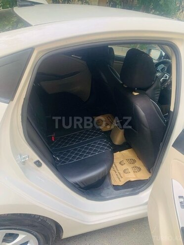Hyundai Accent 2015, 154,497 km - 1.6 л - Bakı