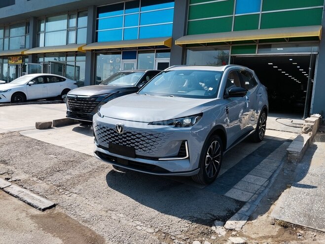 Changan CS 55 Plus 2025, 0 km - 1.5 l - Bakı