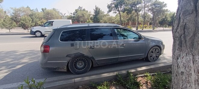 Volkswagen Passat 2006, 600,000 km - 2.0 l - Quba