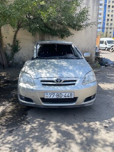 Toyota Corolla 2004, 278,454 km - 1.4 l - Bakı