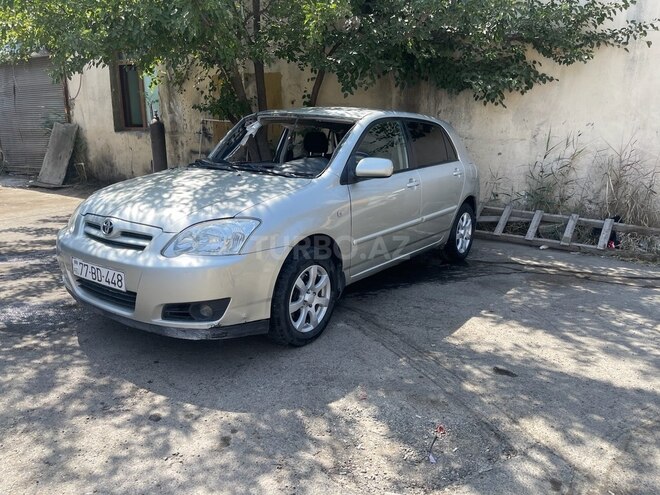 Toyota Corolla 2004, 278,454 km - 1.4 l - Bakı