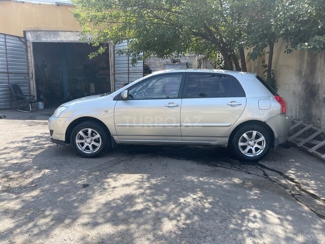 Toyota Corolla 2004, 278,454 km - 1.4 l - Bakı