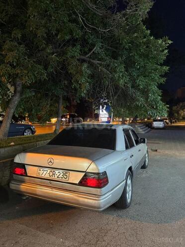 Mercedes E 230 1990, 585,000 km - 2.3 l - Bakı