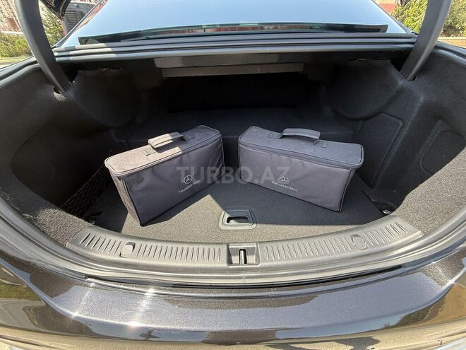 Mercedes E 300 e 4MATIC 2022, 23,915 km - 2.0 л - Bakı