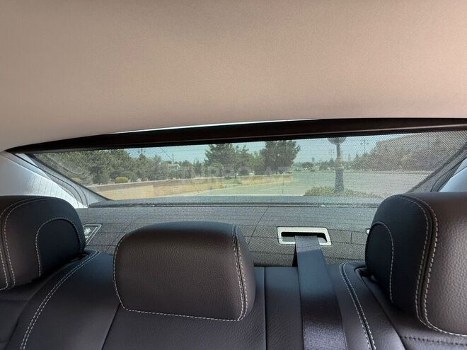 Mercedes E 300 e 4MATIC 2022, 23,915 km - 2.0 л - Bakı