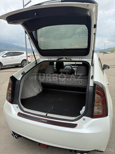 Toyota Prius 2015, 221,000 km - 1.8 l - Bakı