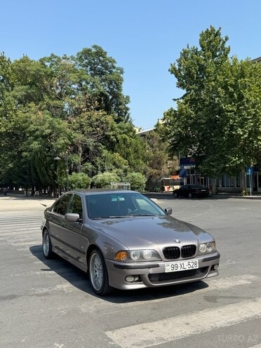 BMW 528 1997, 281,000 km - 2.8 л - Mingəçevir