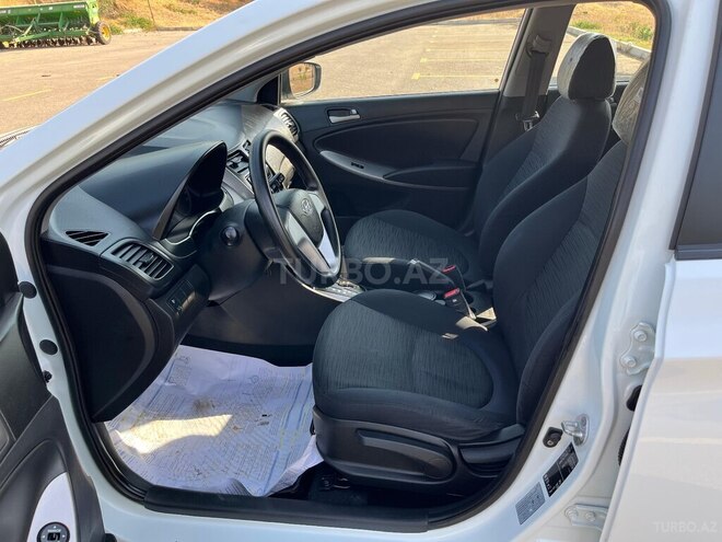 Hyundai Accent 2014, 199,500 km - 1.4 л - Göyçay